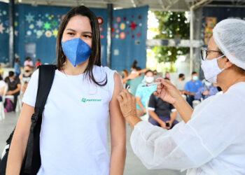 São Cristóvão divulga calendário de vacinação contra a covid para 19 e 18 anos