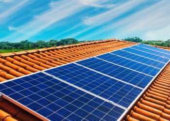 Geração solar fotovoltaica atinge 10 GW e Brasil entra para o Top 15 global