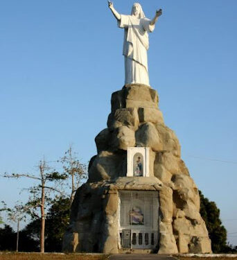 A primeira escultura do Cristo Redentor do Brasil está em São Cristóvão