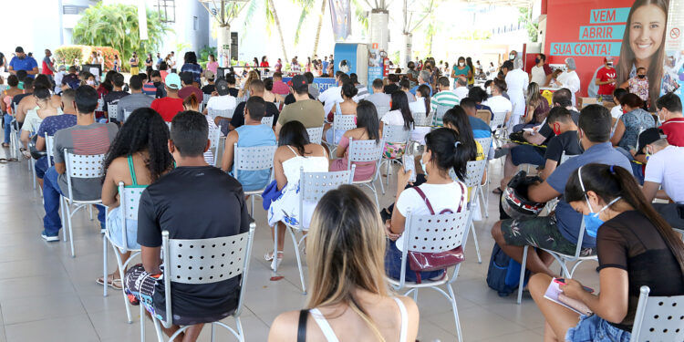 Público de 22 anos amplia significativamente o quantitativo de vacinados em Aracaju