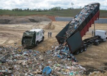 Só 30% dos municípios fazem destinação correta do lixo