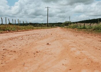 Lagarto: Estrada que dá acesso aos povoados da região do Crioulo será totalmente revitalizada