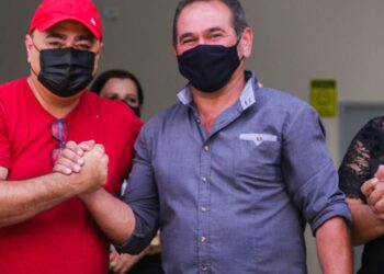 Prefeito Cristiano Viana empossa novo secretário de Inclusão, Assistência Social e Trabalho