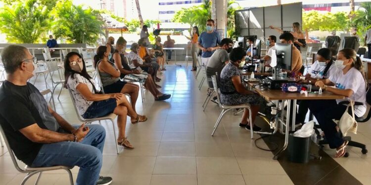 Aracaju ultrapassa marca de 456 mil pessoas vacinadas contra covid-19