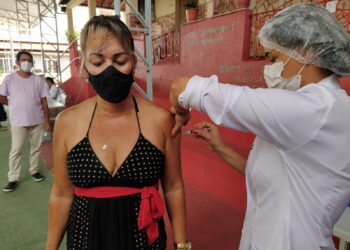 Covid-19: Aracaju vacinou 7.031 pessoas nesta terça-feira, 14