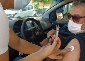 Covid-19: 7.082 pessoas foram vacinados nesta quinta-feira, em Aracaju, representa 68,18%