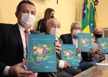 Plano de Desenvolvimento é apresentado na Câmara de Estância