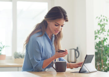 Banese Card Elo Nanquim credita pontuação da campanha “37 pontos por dólar”