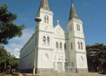 Catedral Metropolitana: obra já se arrasta por quase uma década