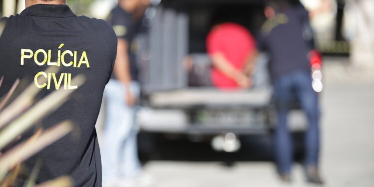 PC de Malhada dos Bois prende homem por posse irregular de arma de fogo