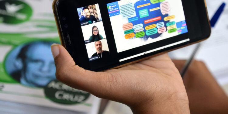 Pré-Universitário realiza mais uma edição do Treinando com Pesos neste sábado, 18