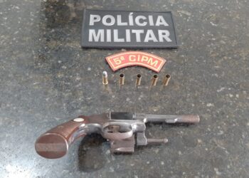 PM apreende arma de fogo após tentativa de homicídio contra policiais em Pacatuba