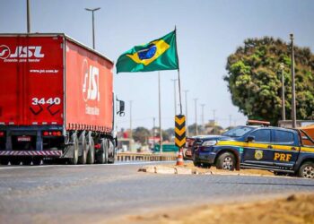 Aumento do óleo diesel pode gerar nova greve dos caminhoneiros