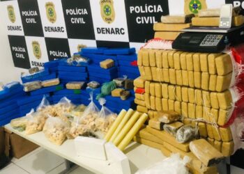 Denarc prende dois traficantes e apreende 200 quilos de cocaína, crack e maconha