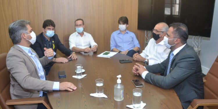 Nitinho recebe presidentes das Câmaras da Grande Aracaju para integração dos órgãos Legislativos