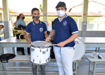 Secretaria de Educação distribui kits de instrumentos musicais a escolas da rede estadual