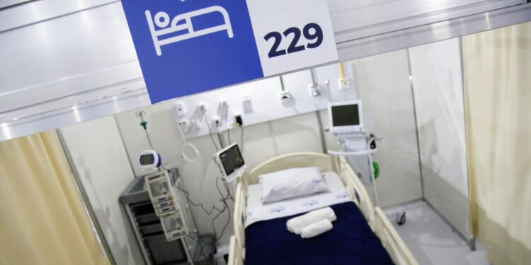 Covid-19: melhora taxa de ocupação de leitos de UTI, diz Fiocruz