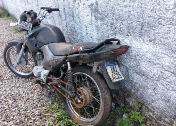 PM localiza veiculo abandonado em Riachuelo