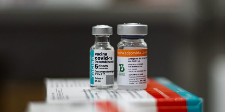 Sergipe recebeu mais dois lotes de vacinas contra a Covid-19