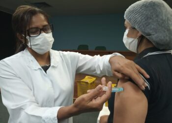 Sergipe atinge a marca de mais de 70% des vacinados com primeira dose