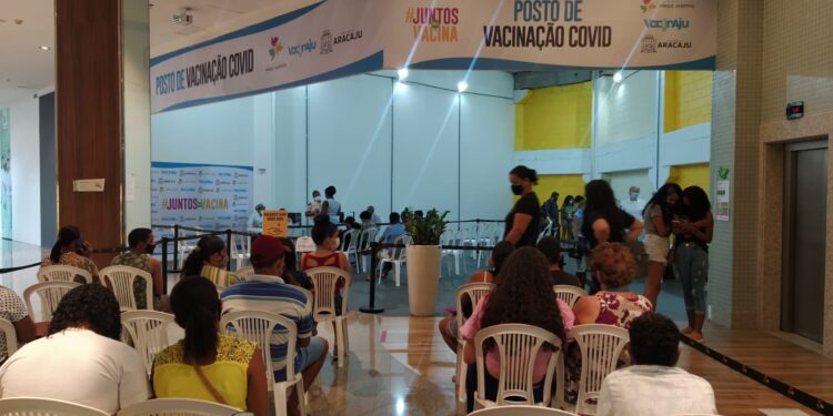 Covid-19: 5.551 pessoas foram vacinadas nesta quarta-feira, 29