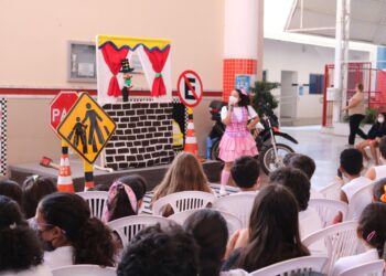 SMTT promove ações de conscientização nas escolas da cidade