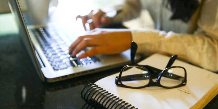 MEC lança cursos a distância para professores da educação infantil