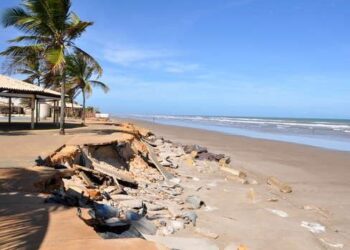 Verão mal começou e moradores reclamam de insegurança nas praias do litoral Sul de Sergipe