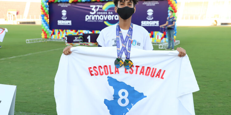 Estudantes são premiados em solenidade de encerramento da 37ª edição dos Jogos da Primavera