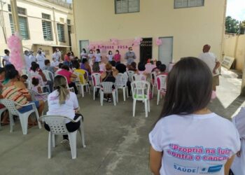 UBS Dr. Ciro Tavares promove ação de prevenção e conscientização em alusão ao outubro rosa