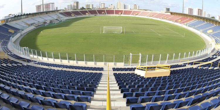 Comitê Técnico-Científico anuncia ampliação na capacidade dos estádios