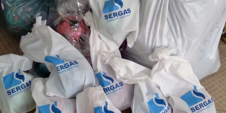 Sergas participa de ação social para o dia das crianças no Povoado Caraíbas