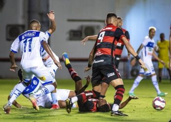 Confiança vence Vitória por 1 a 0 e deixa zona de rebaixamento da Segundona