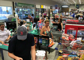 Suspensão de compras pela China pode reduzir preço da carne no Brasil