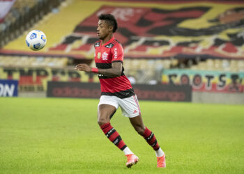 Bruno Henrique tem lesão detectada na coxa e aumenta lista de desfalques do Flamengo