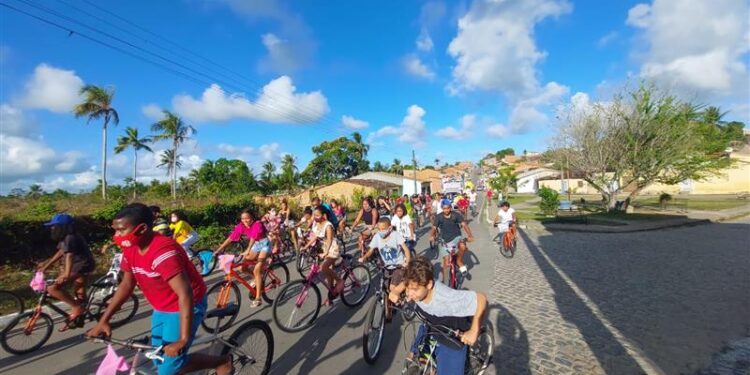 Pedalaço marca dia de conscientização sobre a importância do SAESE em Estância