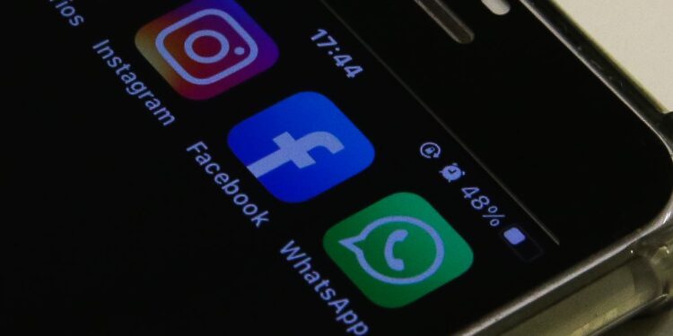 Instagram e Facebook vão inserir rótulos em postagens sobre eleições