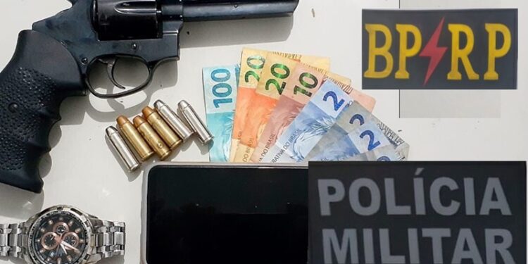 Polícia Militar apreende arma e prende três pessoas no Bairro Olaria