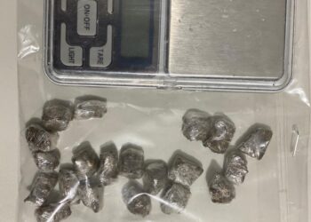 Polícia Civil de Propriá prende suspeito de tráfico de drogas e apreende motocicleta adulterada