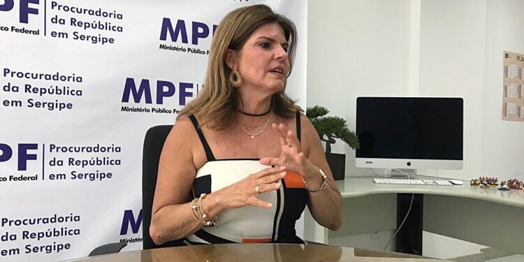 Eunice Dantas assume cargo de procuradora-chefe do MPF/SE
