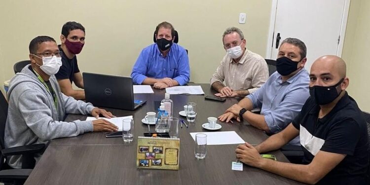 Prefeitura de Propriá e Deso discutem melhorias da qualidade de vida dos moradores do Conjunto Santo Antônio