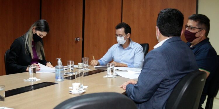 Procon/SE e Associação Sergipana dos Supermercados renovam Campanha de Olho na Validade