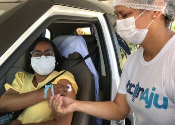 Prefeitura já vacinou com ao menos uma dose 90% da população adulta de Aracaju