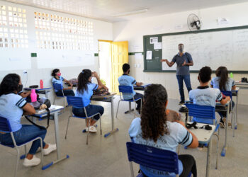 Seduc convoca 113 professores substitutos para a entrega de documentos