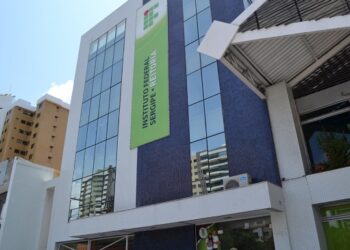IFS oferta sete vagas para contratação de professor substituto