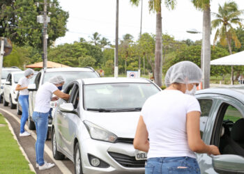 Aracaju alcança mais de 70% da população adulta com esquema vacinal completo