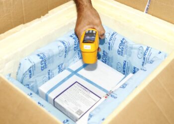 Saúde recebe nova remessa de imunizantes da Pfizer nesta sexta