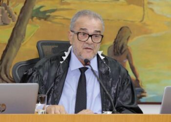 Conselheiro Flávio Conceição é eleito presidente do TCE/SE para o biênio 2022/2023