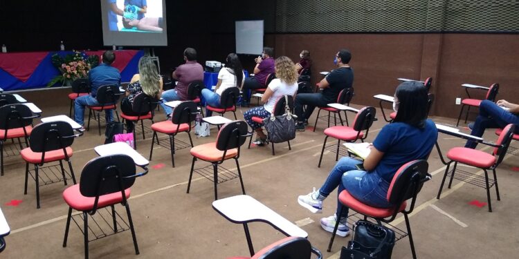 Curso qualifica profissionais que atuam nas emergências cardiovasculares da Rede de Atenção às Urgências