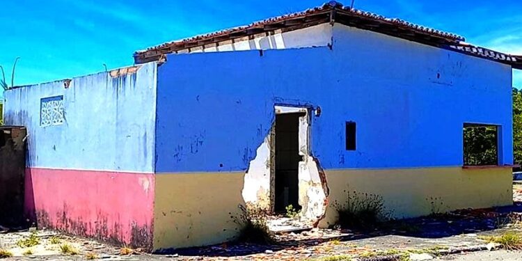Atracadouro Porto do Cavalo está abandonado em Indiaroba